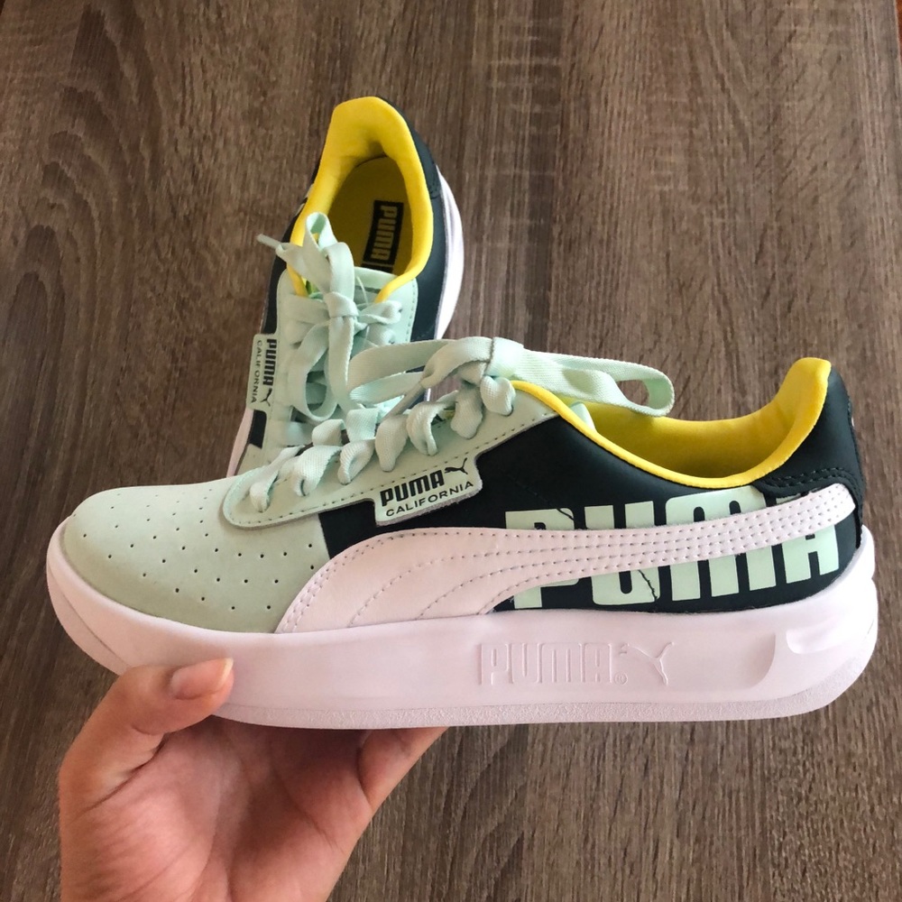 PUMA California Sneakers
